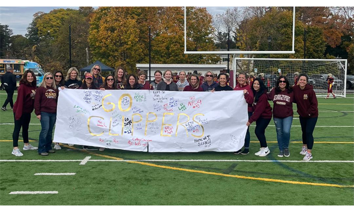 2022 OG Mom's